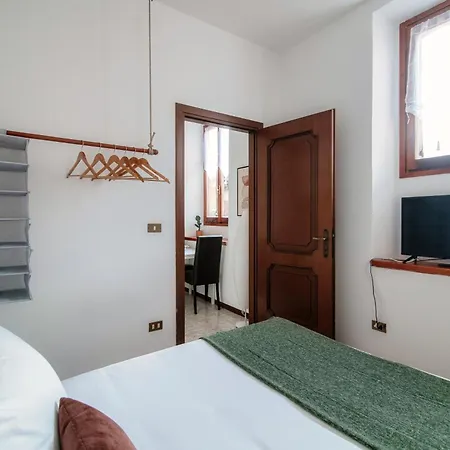 Piazza Roma By Quokka 360 - Inside The Historic Walls Of Apartment